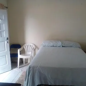 https://queen-court-apt-125-constant-spring-road.comcaribbean.com